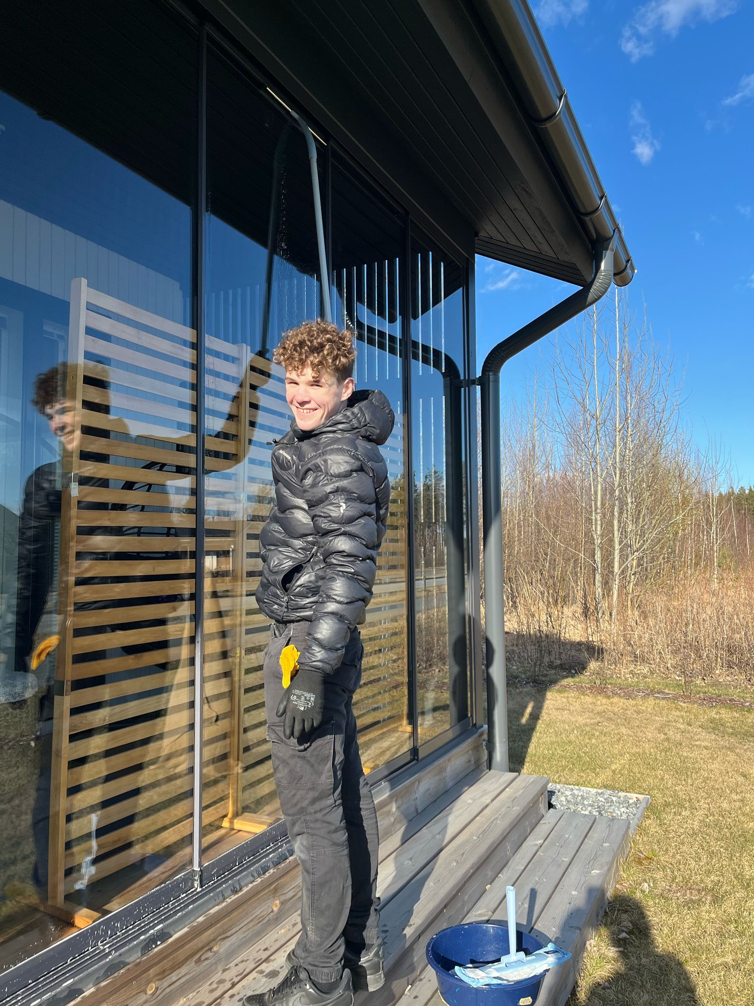 Puhdastiimi esittely - joensuu ikkunanpesu
